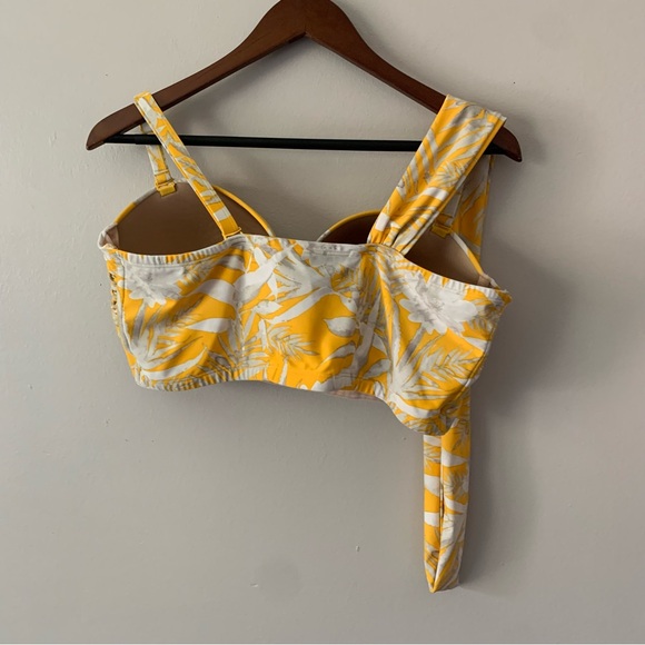 Swim By Cacique Bikini Top Yellow White Gray Floral Bra Fit Size 40DD Knot Tie - Picture 7 of 8